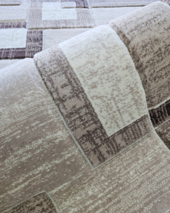 OCTAVIA – KOCKA, KREM